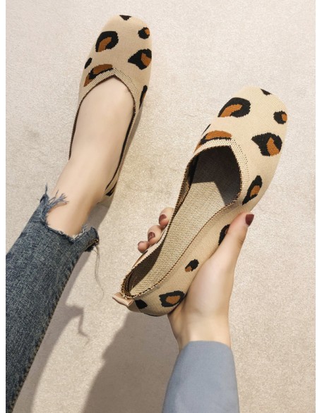 Breathable Contrast Color Leopard Flat Shoes