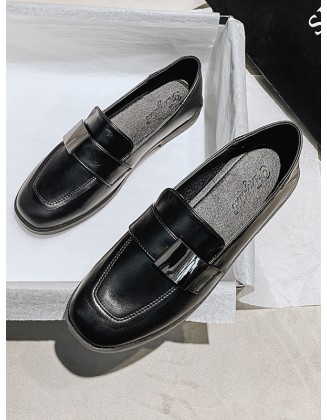 Shallow Cut Square-Toe Loafers