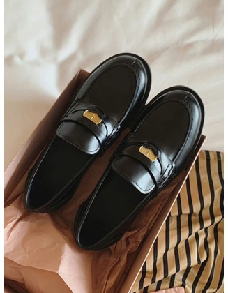 Round-Toe Split-Joint Loafers