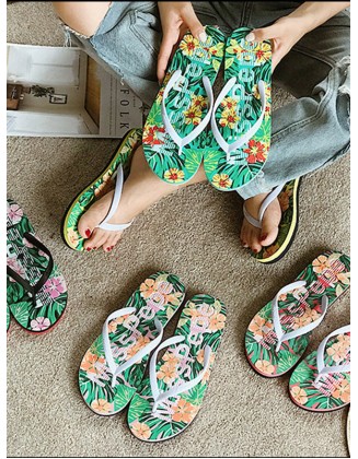 Summer Leisure Flip Flops Outdoor Wear Flat-Bottom Non-Slip Beach Shoes