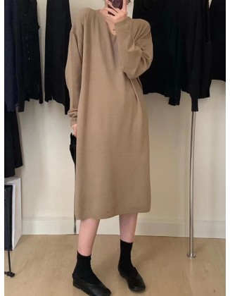 Solid Color Long Sleeves Loose V-Neck Sweater Dresses Midi Dresses