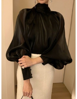 Urban Black&White Puff Sleeves High-Neck Blouse