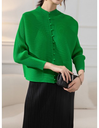 Buttoned Pleated Pockets Solid Color Long Sleeves Loose Round-Neck Outerwear